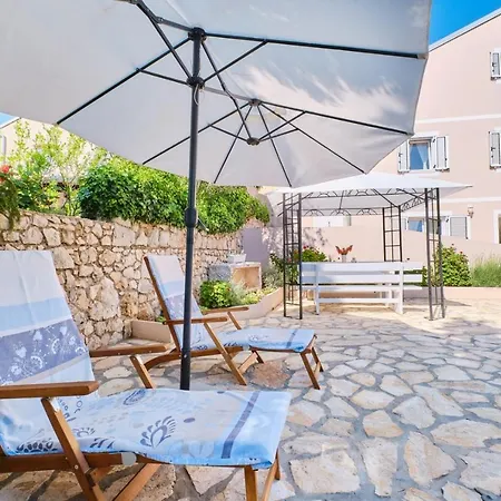 Country House Holiday home Cunski